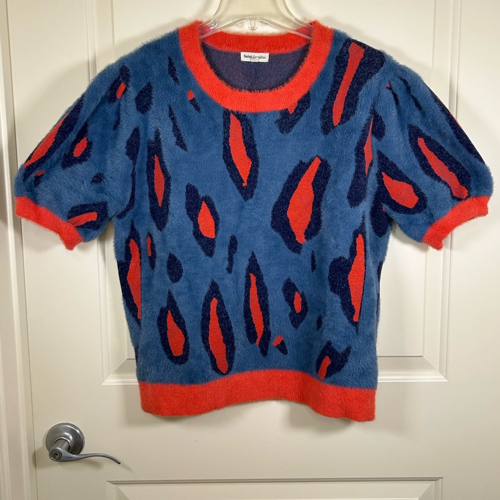 St. Geraldine Blue and Red Patterned Short Sleeve Sweater